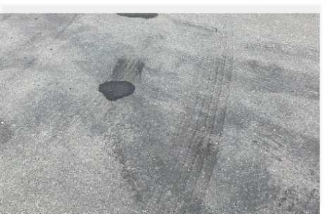 Thermische Belastung Asphalt Eindrücke im Asphalt durch Sonne