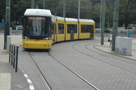 Geprägter Farbasphalt im Gleisbau Kurze Bauzeit Farbasphalt mit Prägung